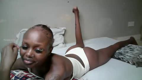 Snapshot of miss_pretty01 chatting on 16, 4, 2026 miss_pretty01 online show from 16, 4, 2026