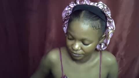 miss_rihanna2 online show from 14, 12, 2025