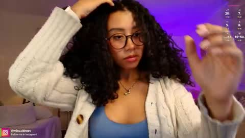 Amy Olivera online show from 29, 4, 2026