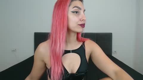 Miss Soniaa online show from 10, 3, 2025