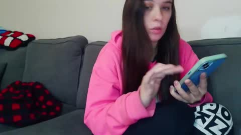 Bella online show from 31, 10, 2025