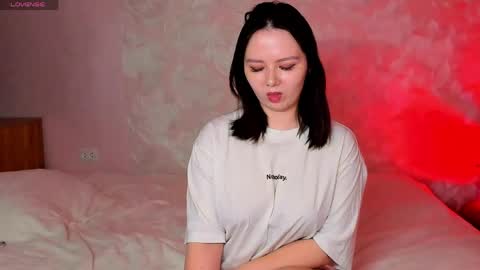 JULIE online show from 16, 4, 2026