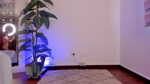 Snapshot of miss_toronto chatting on 18, 12, 2024 Adara Lpez online show from 18, 12, 2024