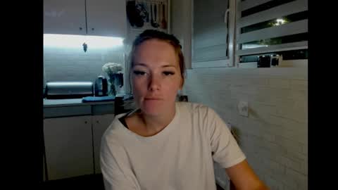 Snapshot of miss_you20 chatting on 9, 9, 2025 miss_you20 online show from 9, 9, 2025