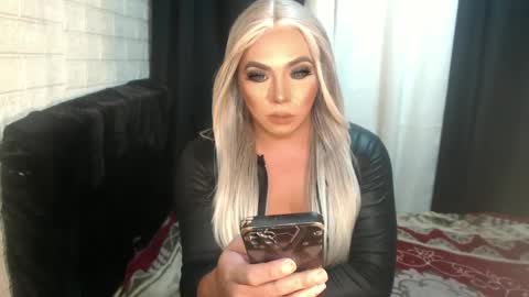 Snapshot of missaira69 chatting on 5, 12, 2024 AIRA online show from 5, 12, 2024