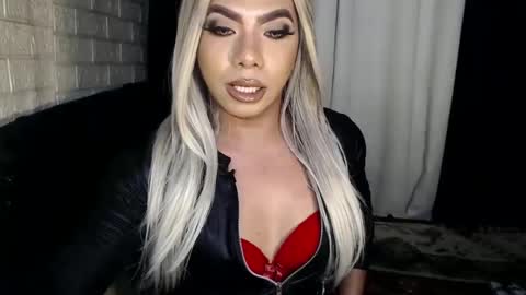 Snapshot of missaira69 chatting on 22, 2, 2025 AIRA online show from 22, 2, 2025