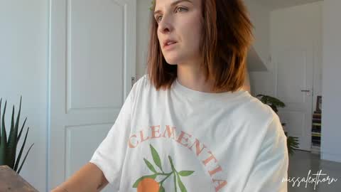 Alexandra Thorn online show from 8, 4, 2026