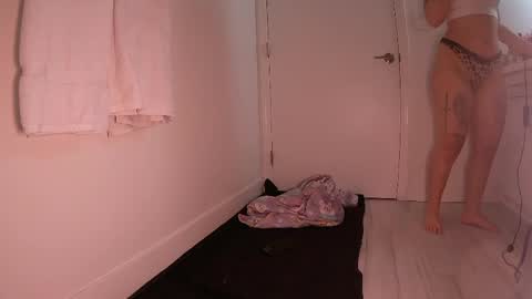 Snapshot of missalittlemasochist chatting on 7, 3, 2026 prettylittlenympho online show from 7, 3, 2026