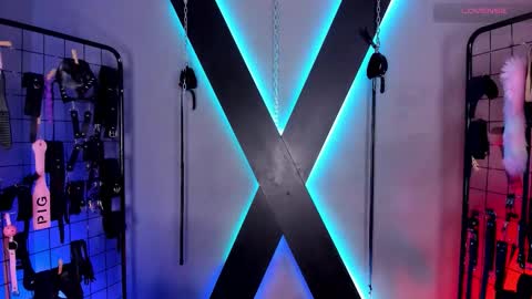 Miss Alix and Mia Slave online show from 17, 12, 2025