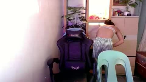 Snapshot of missalona69x chatting on 9, 3, 2026 Alona online show from 9, 3, 2026