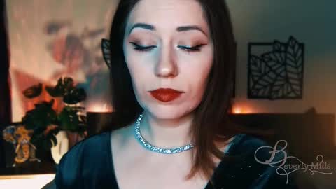 Snapshot of missbeverlymills chatting on 22, 2, 2025 The divine Beverly online show from 22, 2, 2025