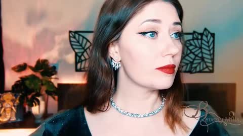 Snapshot of missbeverlymills chatting on 26, 2, 2025 The divine Beverly online show from 26, 2, 2025