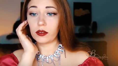 Snapshot of missbeverlymills chatting on 13, 10, 2025 The divine Beverly online show from 13, 10, 2025