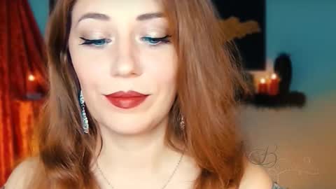 Snapshot of missbeverlymills chatting on 26, 10, 2025 The divine Beverly online show from 26, 10, 2025