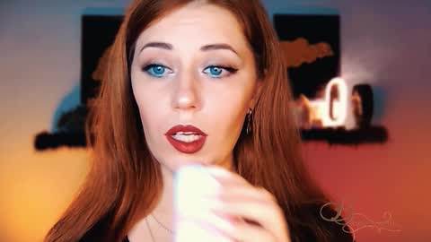 Snapshot of missbeverlymills chatting on 16, 11, 2025 The divine Beverly online show from 16, 11, 2025