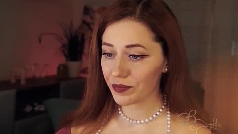 Snapshot of missbeverlymills chatting on 18, 1, 2026 The divine Beverly online show from 18, 1, 2026