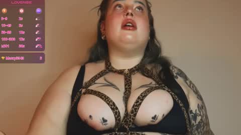 Snapshot of missbika chatting on 31, 10, 2025 Miss Bika online show from 31, 10, 2025