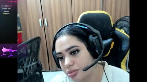 missbratz10_ online show from 5, 1, 2025