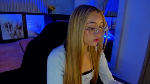 Snapshot of misscheelsee_as chatting on 18, 9, 2025 misscheelsee_as online show from 18, 9, 2025