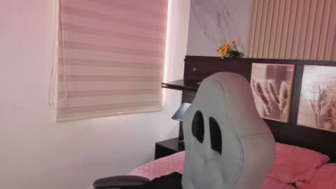 Snapshot of misscheelsee_as chatting on 15, 10, 2025 misscheelsee_as online show from 15, 10, 2025