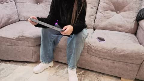 misscheelsee_as online show from 25, 4, 2026