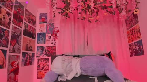 Snapshot of misscurvytop chatting on 7, 6, 2026 Vane online show from 7, 6, 2026
