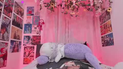 Snapshot of misscurvytop chatting on 21, 6, 2026 Vane online show from 21, 6, 2026