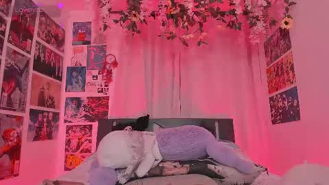Snapshot of misscurvytop chatting on 5, 7, 2026 Vane online show from 5, 7, 2026