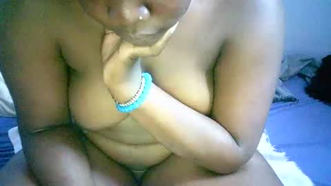 Snapshot of misscuteberry chatting on 27, 2, 2025 VAL online show from 27, 2, 2025