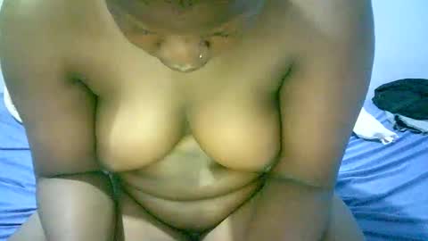 Snapshot of misscuteberry chatting on 28, 2, 2025 VAL online show from 28, 2, 2025