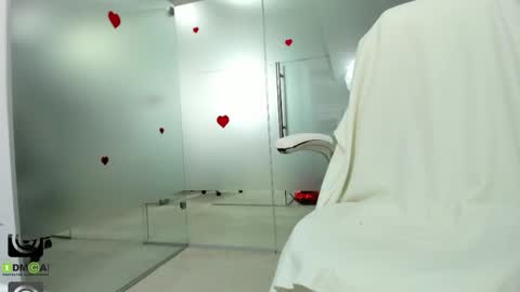 Miss Domina online show from 24, 4, 2026