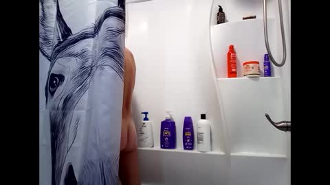 Snapshot of misseeva chatting on 8, 1, 2025 MissEeva online show from 8, 1, 2025