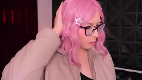 Snapshot of misselektra__ chatting on 18, 2, 2025 ELEKTRA online show from 18, 2, 2025