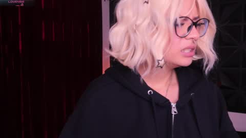 Snapshot of misselektra__ chatting on 28, 2, 2025 ELEKTRA online show from 28, 2, 2025