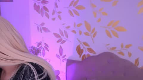 Snapshot of misselektra__ chatting on 10, 9, 2025 ELEKTRA online show from 10, 9, 2025