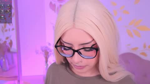 Snapshot of misselektra__ chatting on 24, 9, 2025 ELEKTRA online show from 24, 9, 2025