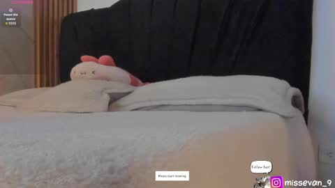 Sami Evan online show from 1, 5, 2026