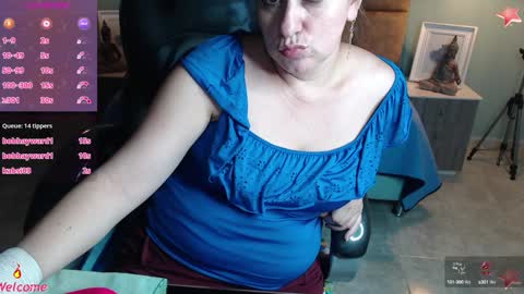 Snapshot of missgomezz_ chatting on 6, 2, 2025 Maria Gomezz online show from 6, 2, 2025
