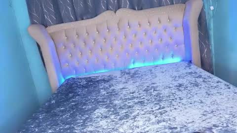 Snapshot of missionary_addiction_cumshot chatting on 24, 9, 2025 im your queen steffie online show from 24, 9, 2025