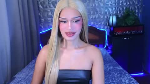 im your queen steffie online show from 14, 6, 2026