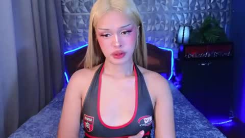 im your queen steffie online show from 19, 6, 2026