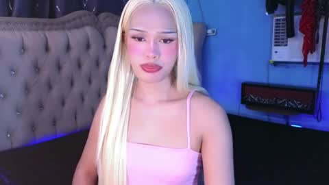 im your queen steffie online show from 14, 7, 2026