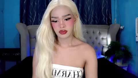 im your queen steffie online show from 30, 7, 2026