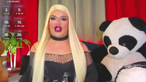 kassandra lazcano online show from 18, 1, 2026