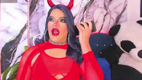 kassandra lazcano online show from 4, 8, 2026