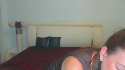 Khloe online show from 27, 9, 2025