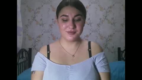 Snapshot of misskiss878 chatting on 7, 4, 2026 Lisa online show from 7, 4, 2026