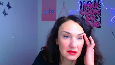 Christina online show from 4, 2, 2026