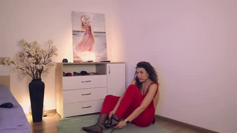 Lullu online show from 23, 1, 2025