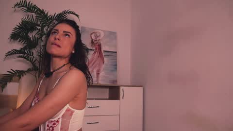 Lullu online show from 4, 10, 2025